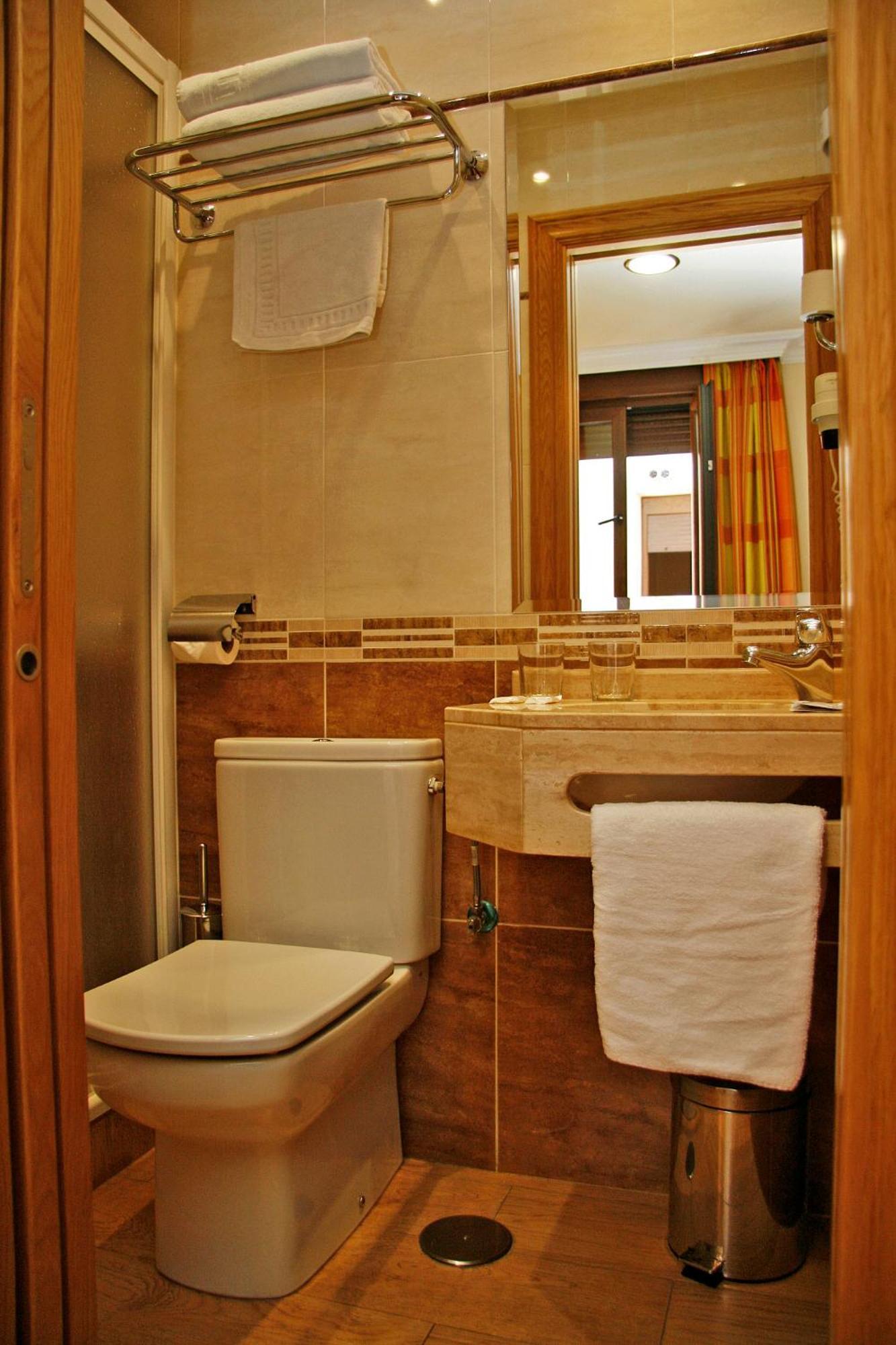 Hostal Victoria I Мадрид Екстер'єр фото