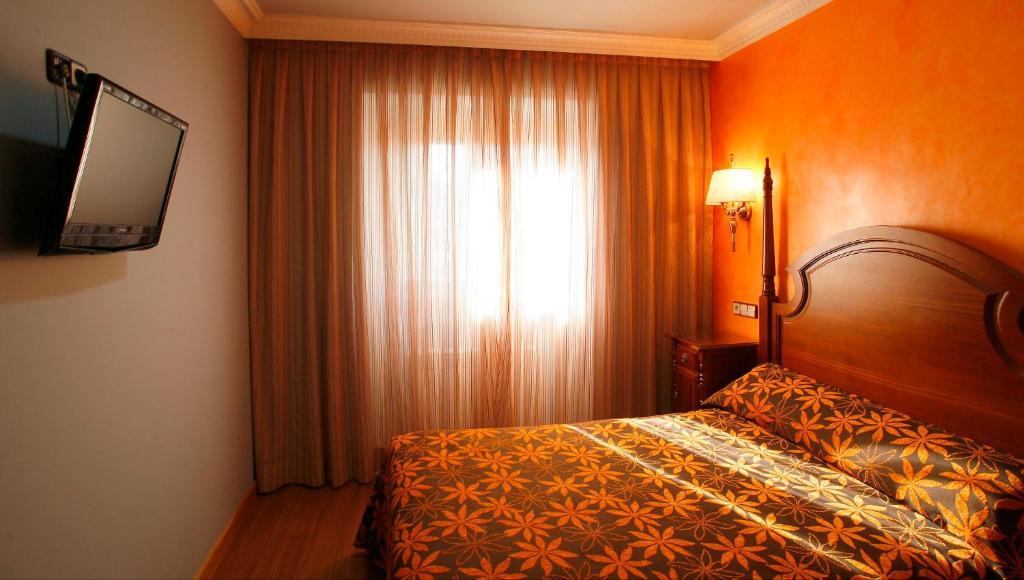 Hostal Victoria I Мадрид Номер фото